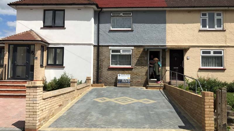 driveway block paving wall brickwork 07