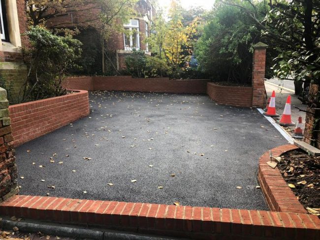 lancashire tarmac garden dropkerb 17