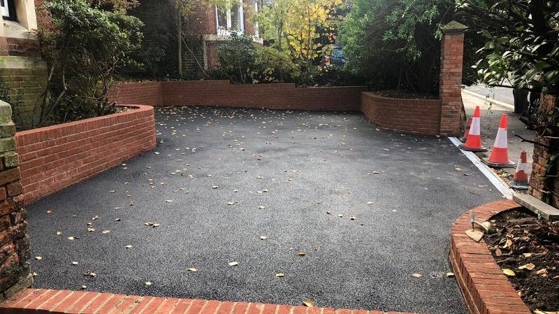 lancashire tarmac garden dropkerb 17
