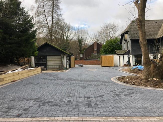 executive house block paving 25