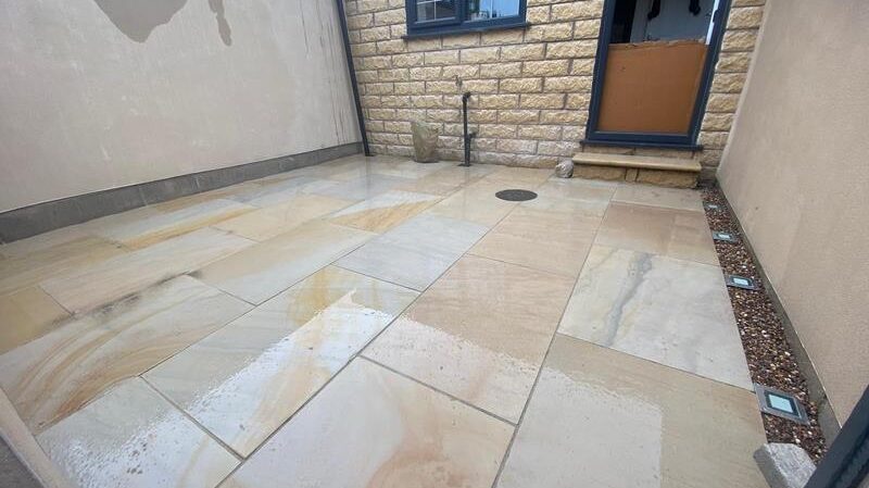 small porcelain patio area burnley 03
