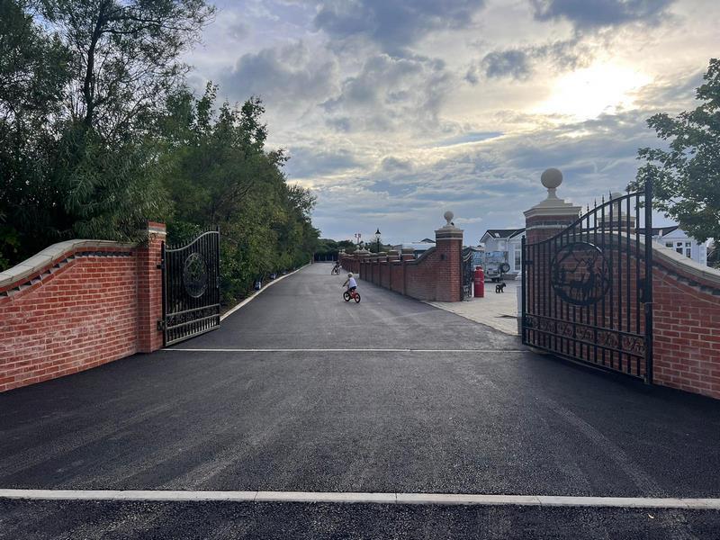 tarmac road private estate lancashire 06