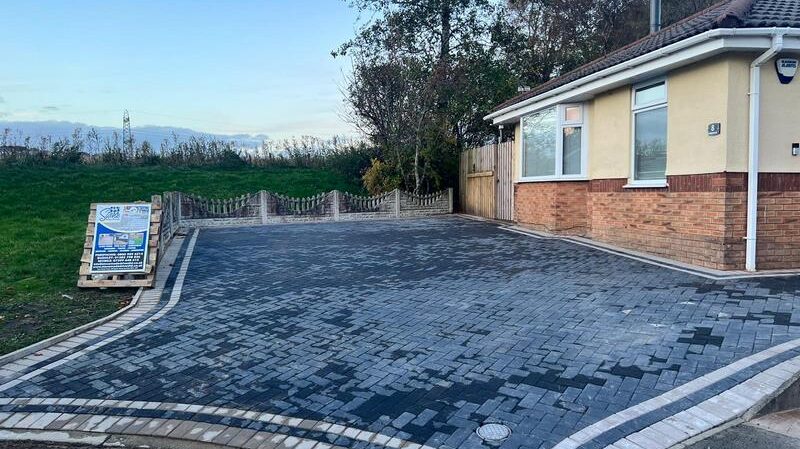 accrington bungalow block paved driveway 02