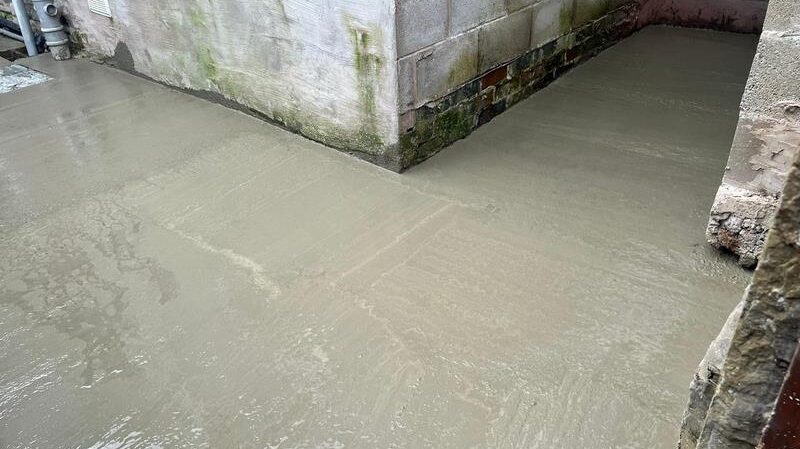 bury concrete patio 03