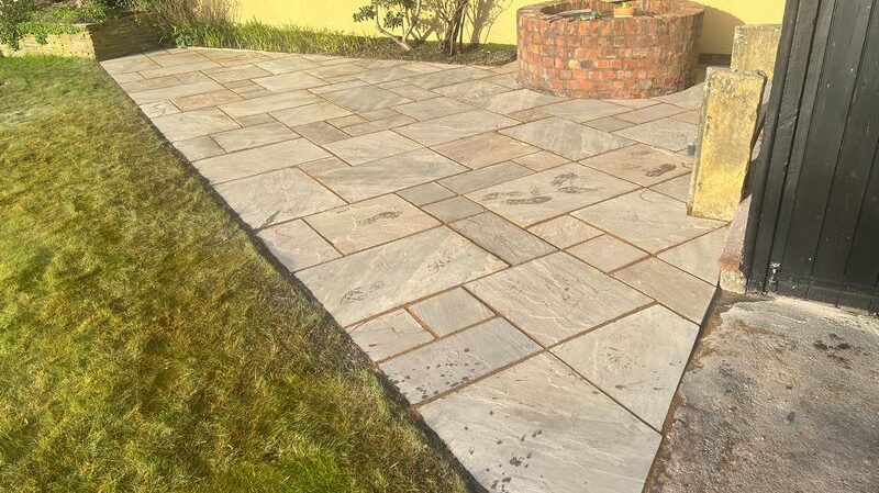 leigh patio sandstone 03