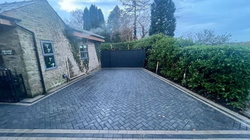 wigan block paved driveway 02