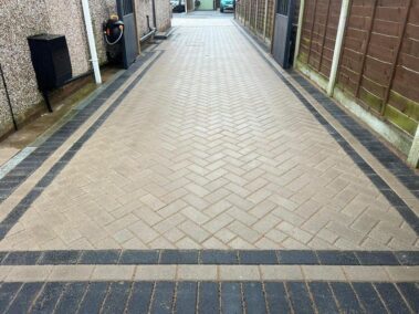 clitheroe block paved grey driveway 0004