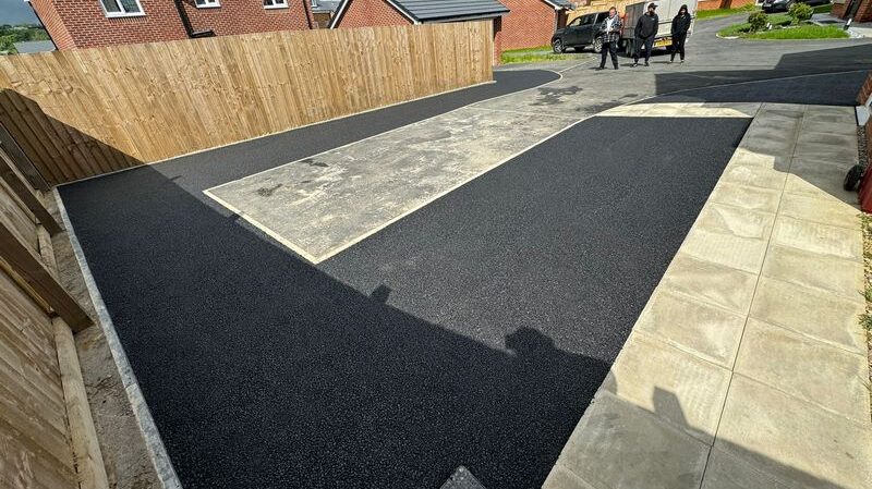 burnley tarmac driveway 05