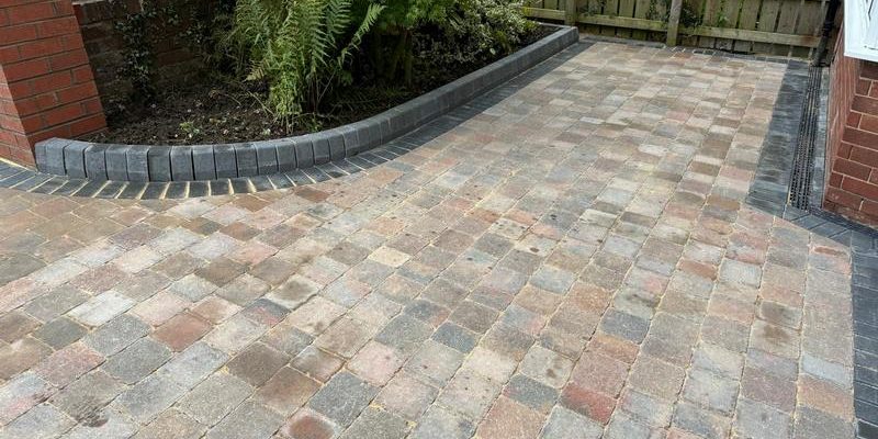 tobermore tegula tumbled charcoal block paving in clitheroe 20