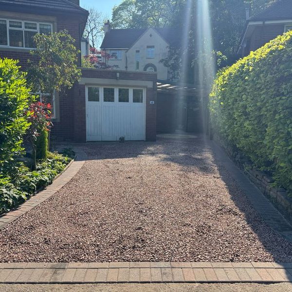 staffordshire pink gravel block paved edging indian stone circle 02