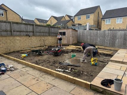 patio artificial grass wooden sleepers colne 01