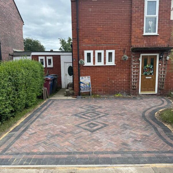 block paved driveway in blackburn 03
