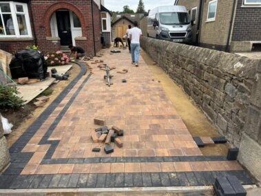 block paved driveway with double charcoal border in bury 08
