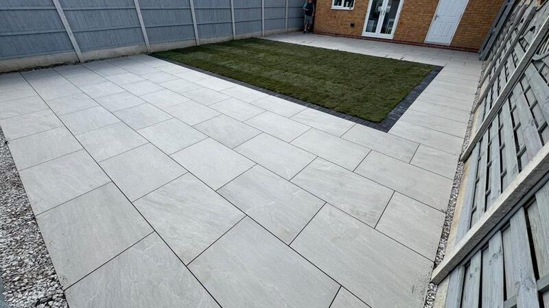 kindle grey porcelain patio drainage system turf in burnley 02