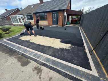 tarmac driveway with block paved border padiham 04