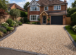 gravel driveway for modern uk home (1)